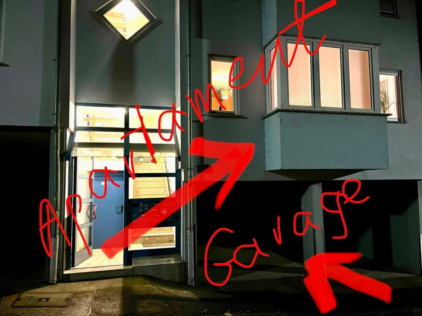 Wunderschoenes Apartment Im Zentrum Goldstadt Pforzheim Eksteriør billede