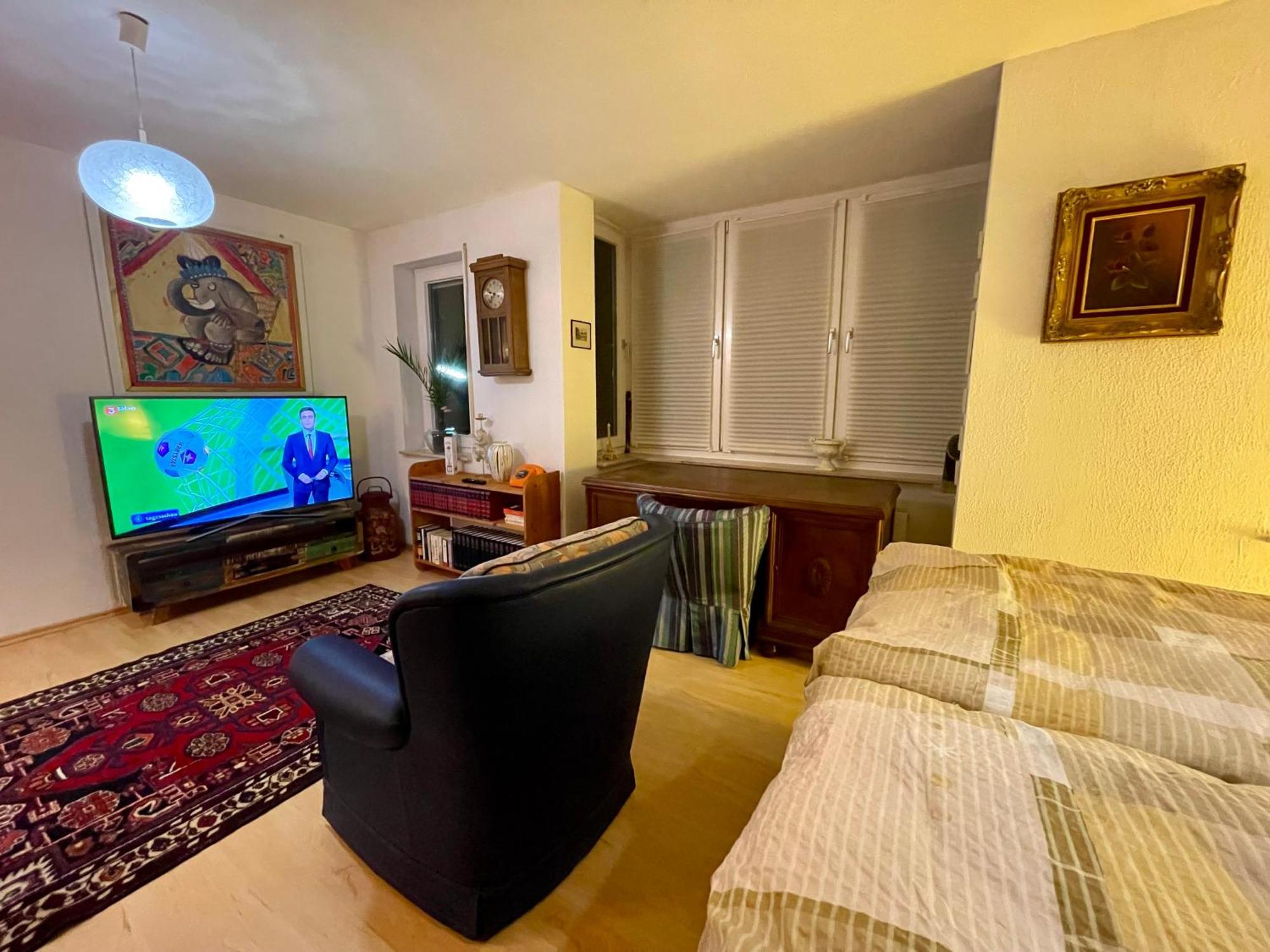 Wunderschoenes Apartment Im Zentrum Goldstadt Pforzheim Eksteriør billede